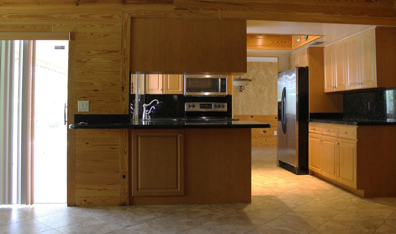 2040 Trinidad Ct - Photo 7 of 17