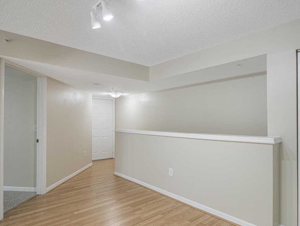 100 Crestwood Ct N #109 - Photo 7 of 21