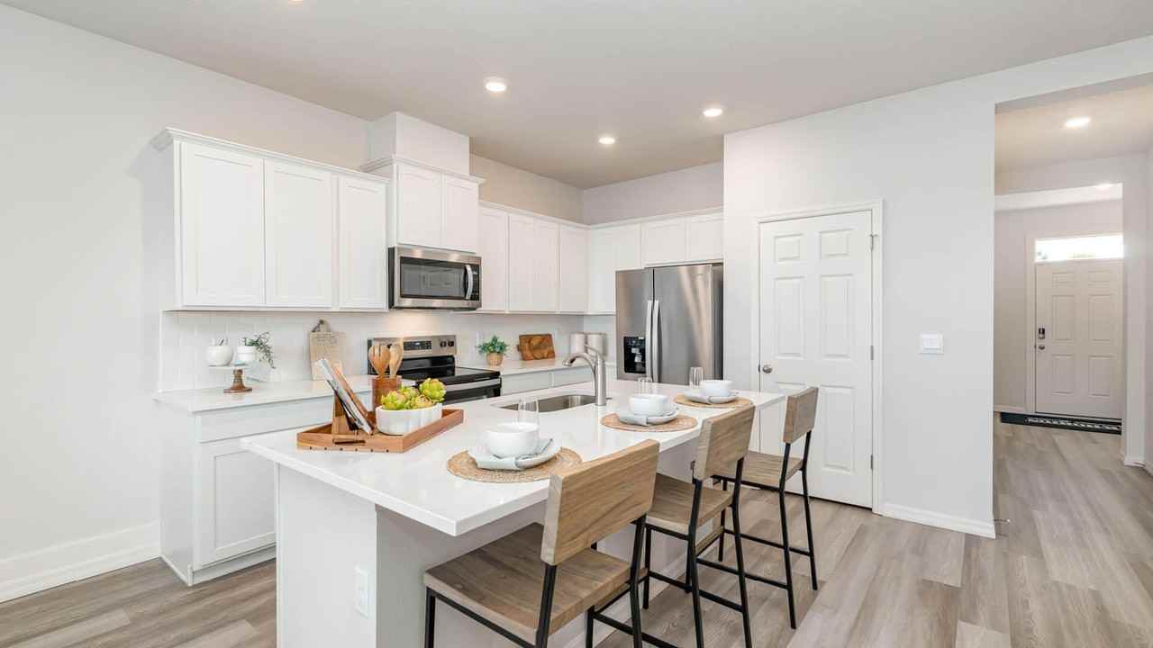 12777 Sw Forli Way - Photo 2 of 17