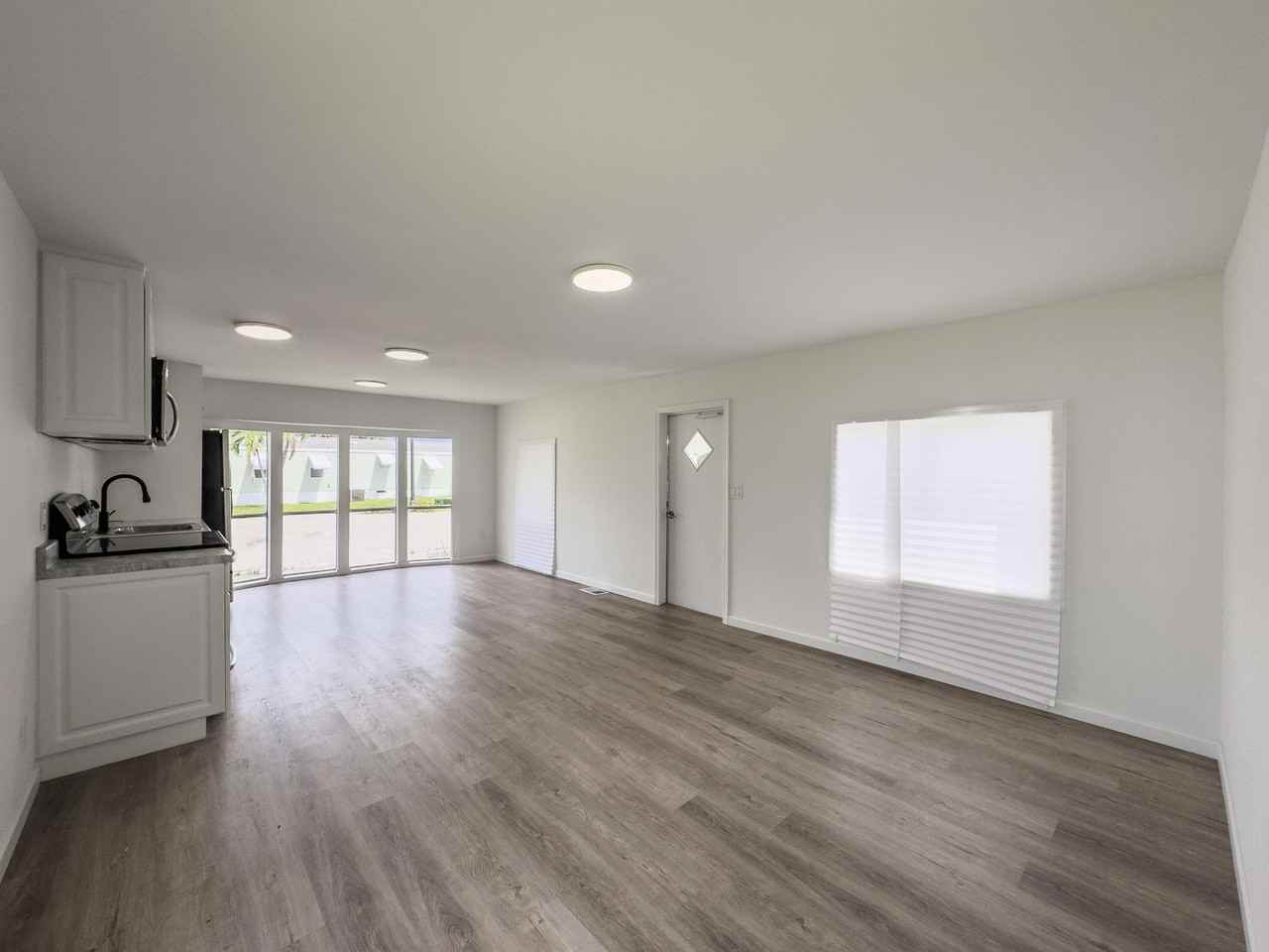 4022 68th St N #826 - Photo 4 of 13