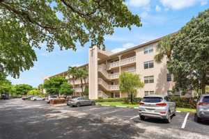 featured image of 2001 Granada Dr #L2