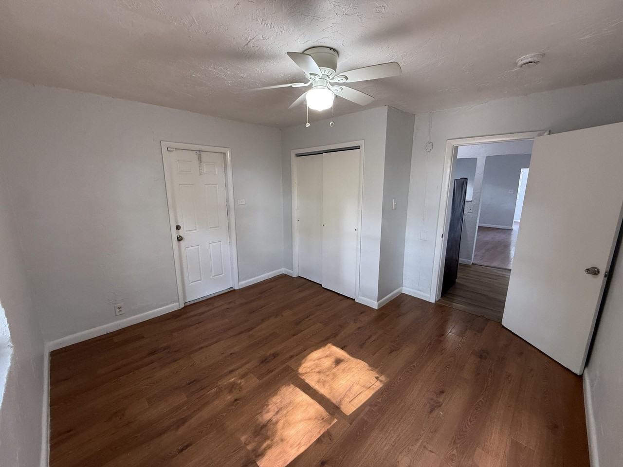 532 Nw 13th Ave #1 - Photo 6 of 15