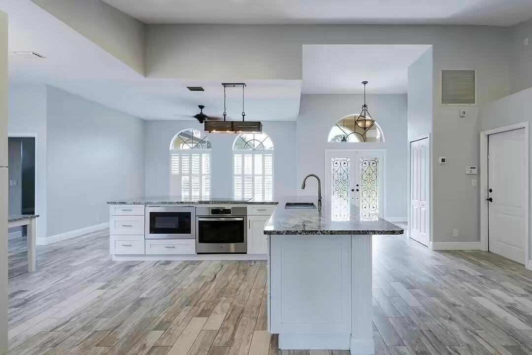 13383 Temple Blvd - Photo 6 of 26