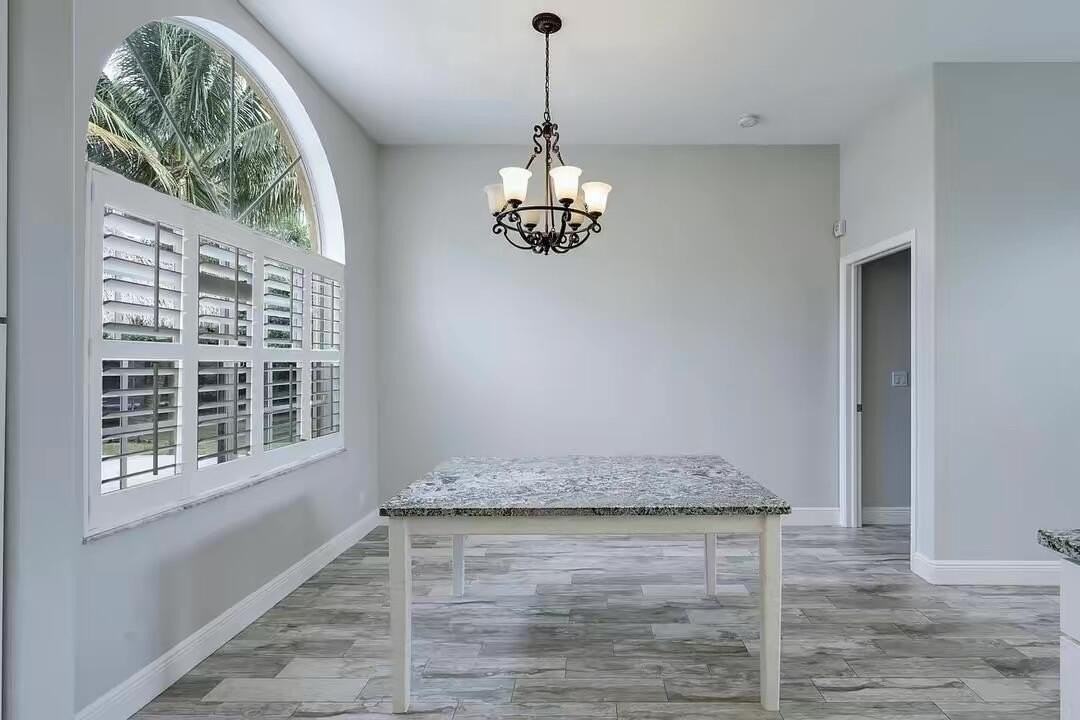 13383 Temple Blvd - Photo 7 of 26