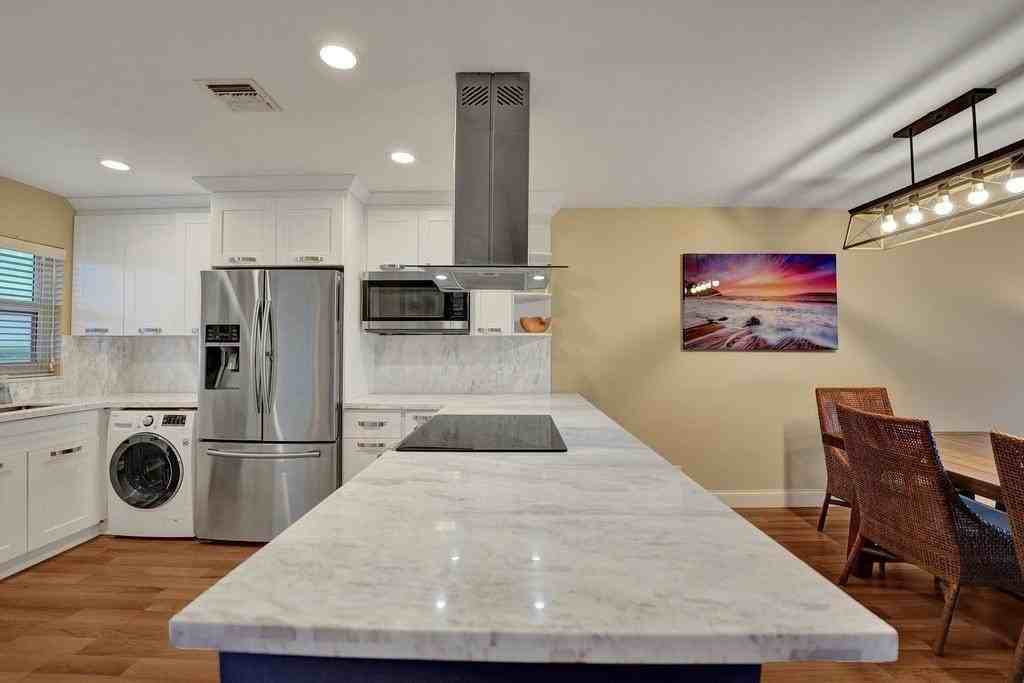 2829 Ne 33rd Ct #602 - Photo 3 of 26