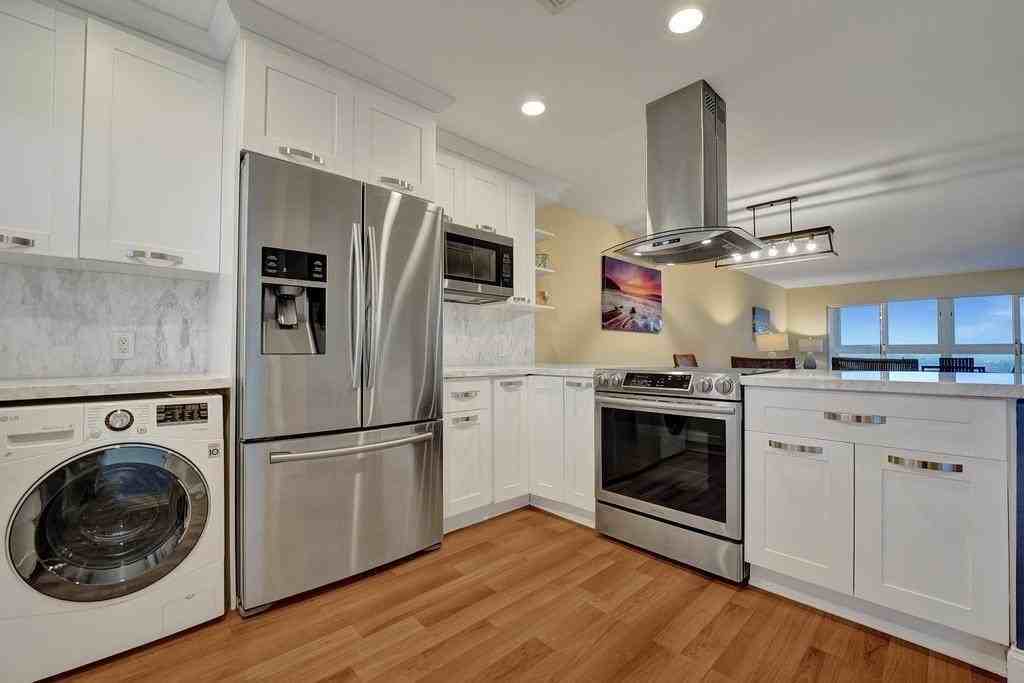 2829 Ne 33rd Ct #602 - Photo 4 of 26