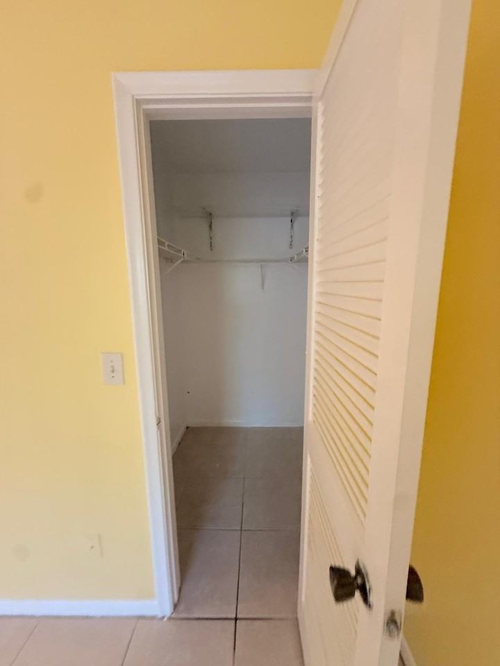 1741 3rd Ave N - Photo 5 of 25