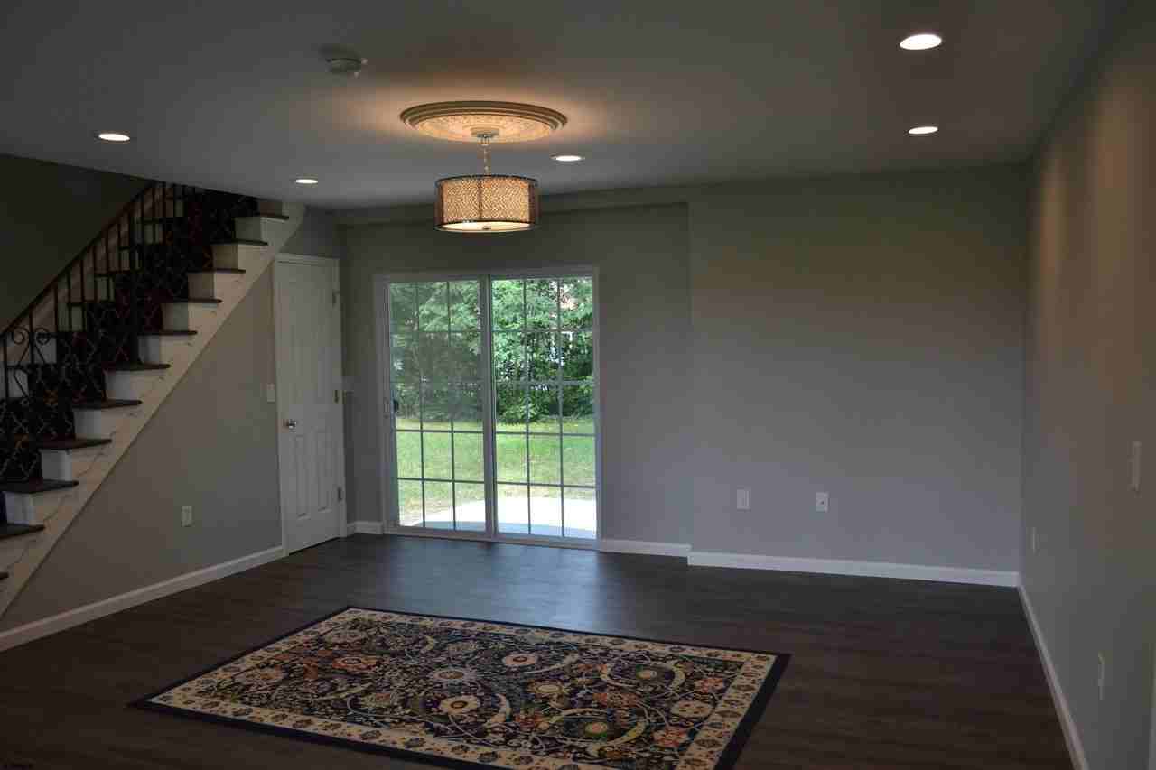 406 Edna Ave - Photo 5 of 36
