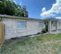 102 Milann St #B - Photo 1 of 1