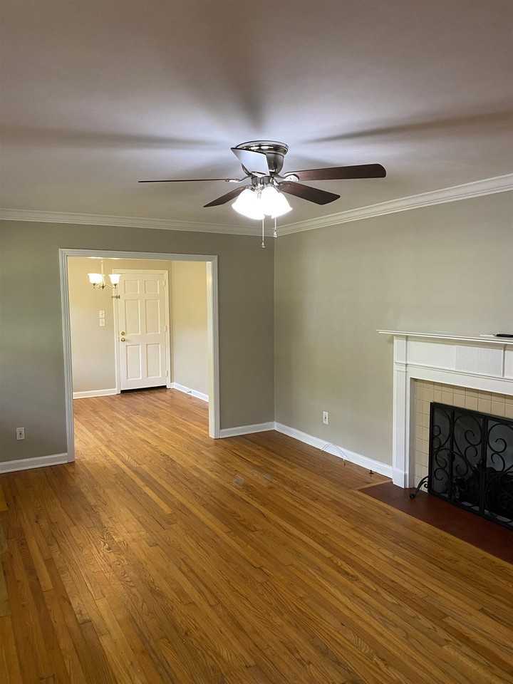 1562 Mitchell Ave - Photo 2 of 22
