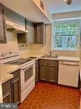 3801 Newark St Nw #C429 - Photo 6 of 48