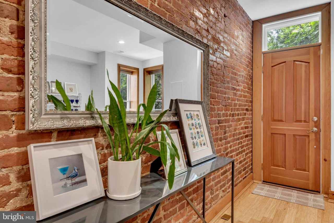 1810 6th St Nw - Photo 6 of 34