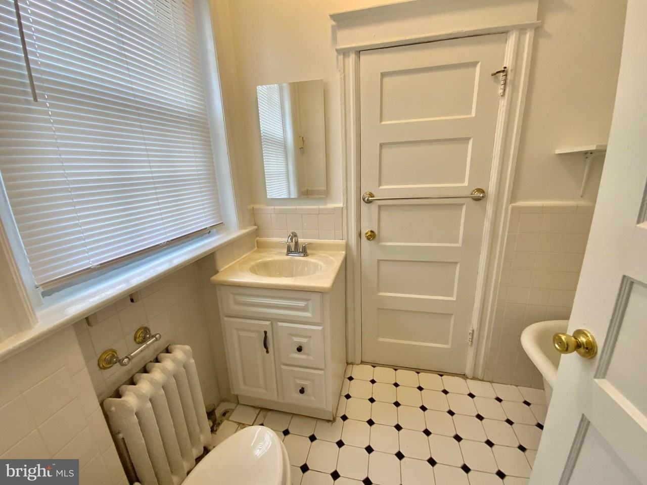 1833 S St Nw #40 - Photo 7 of 15