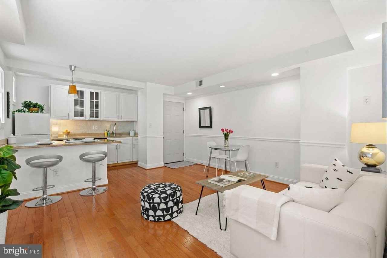 1125 12th St Nw #21 - Photo 4 of 23