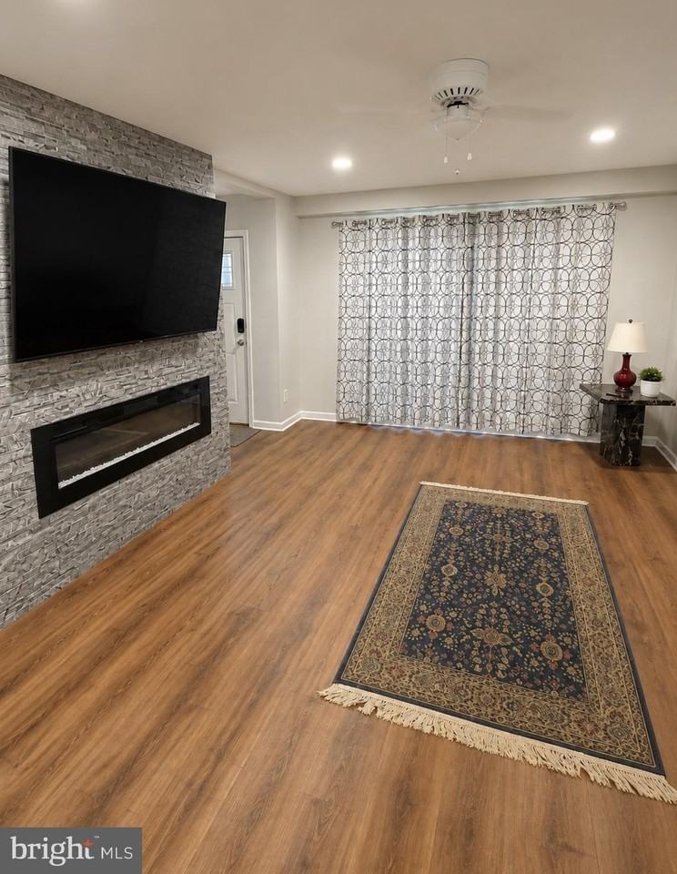 7744 Overhill Rd - Photo 5 of 5
