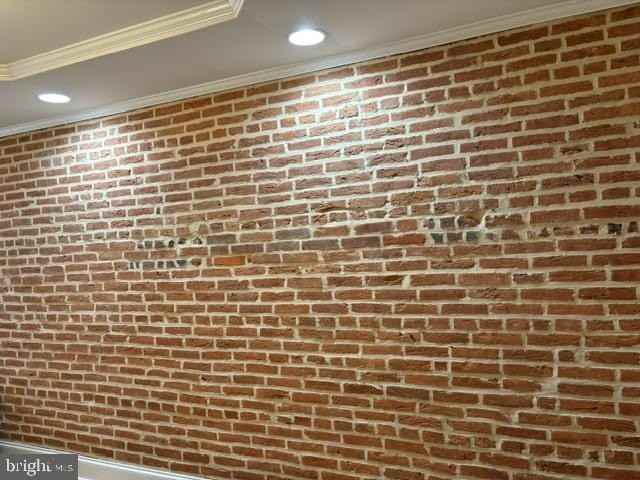 1625 Clarkson St - Photo 5 of 20