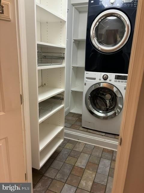 1625 Clarkson St - Photo 6 of 20