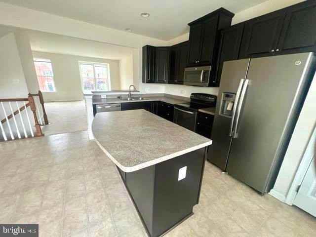 12001 Roy Hobbs Pl - Photo 5 of 29