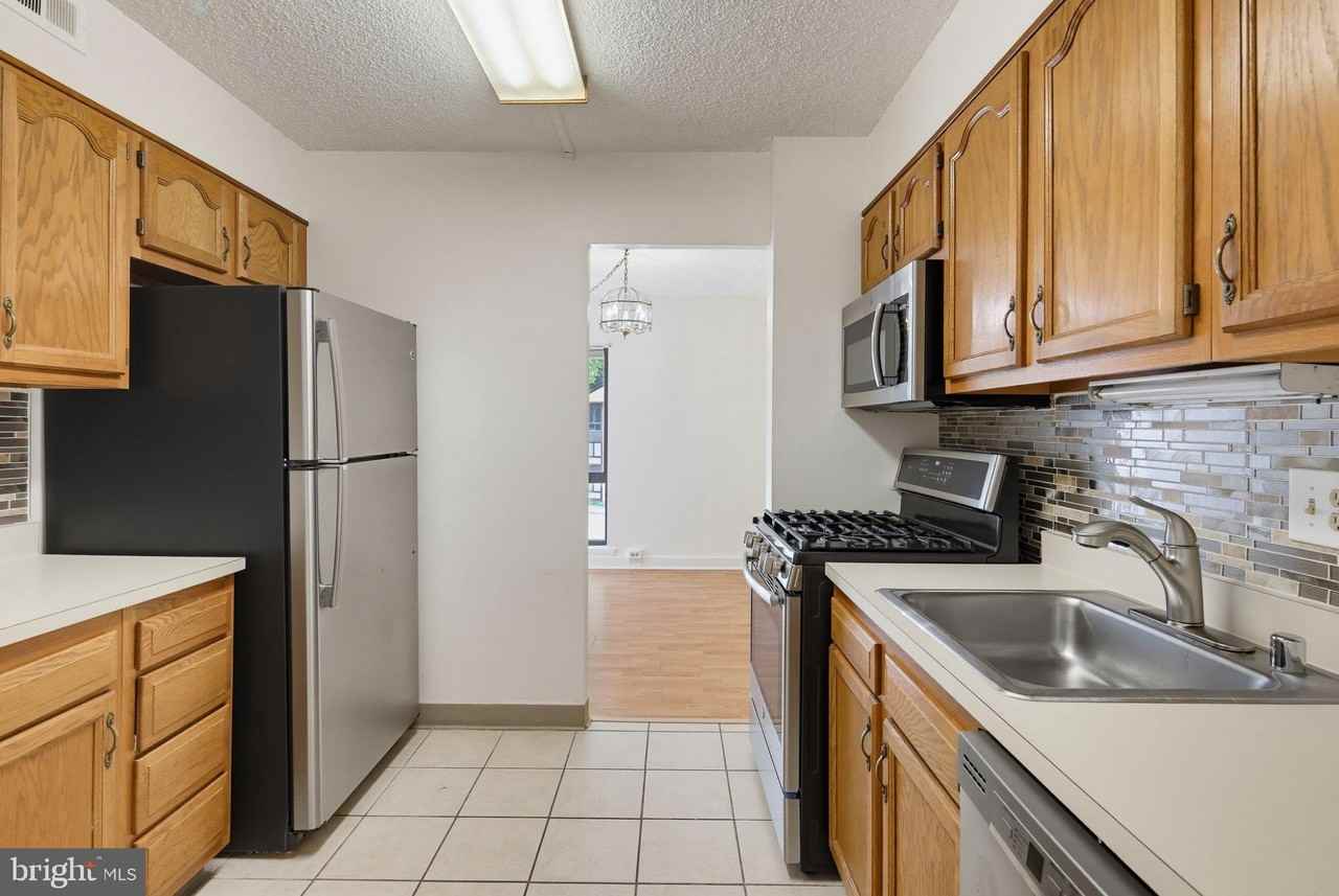 5911 Tamar Dr #6R30 - Photo 6 of 34