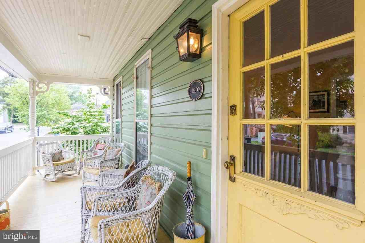 101 Mulberry St - Photo 5 of 38