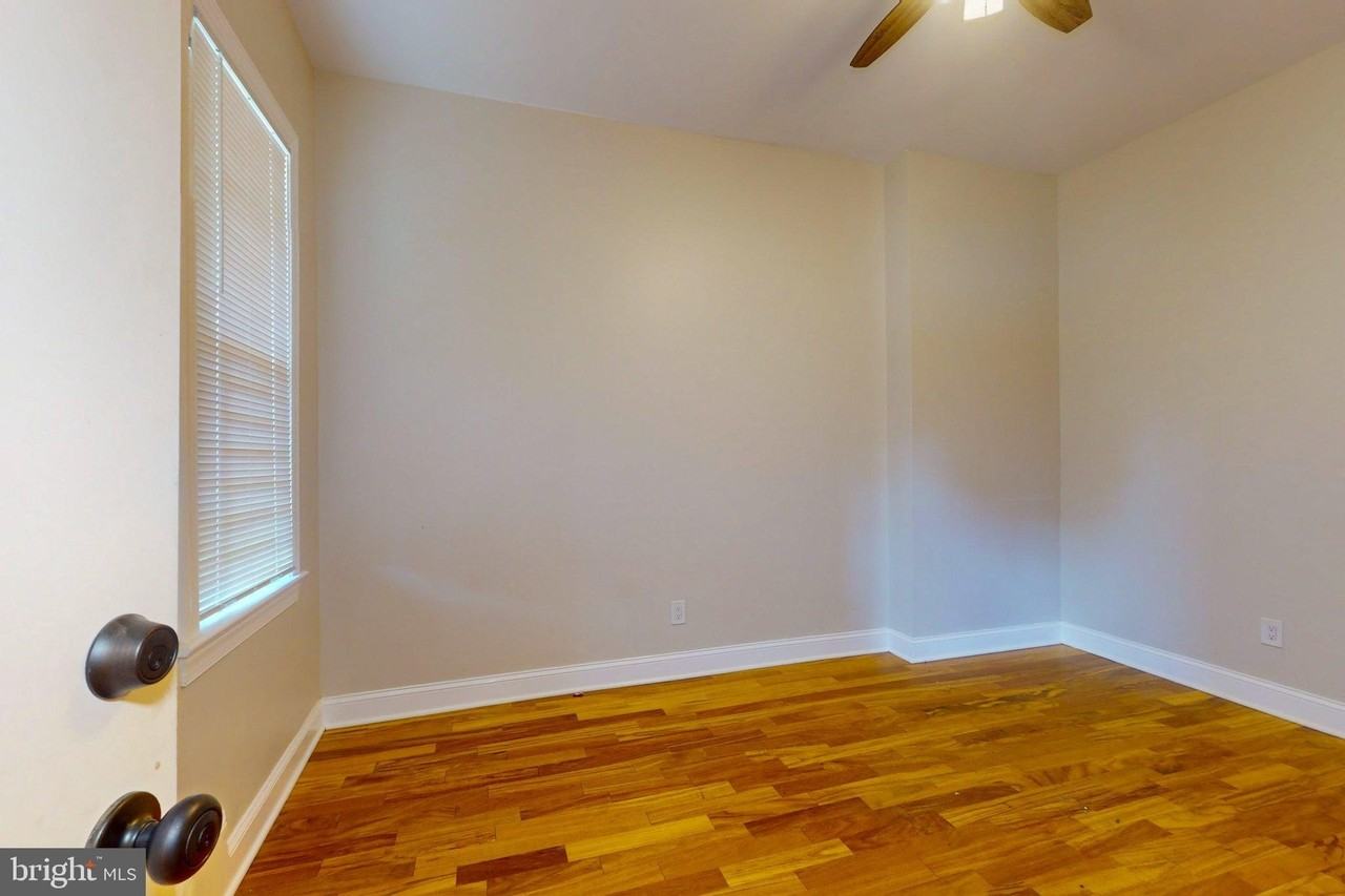 420--422 S 4TH Street #1 - Photo 2 of 20
