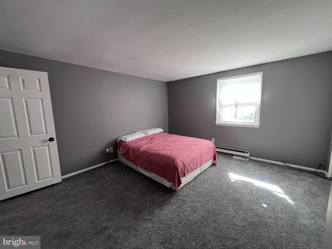 518 Carver Ct - Photo 5 of 13