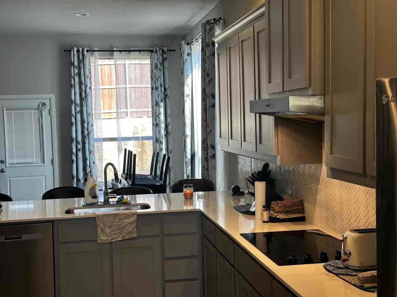 Bancroft Dr - Photo 2 of 11