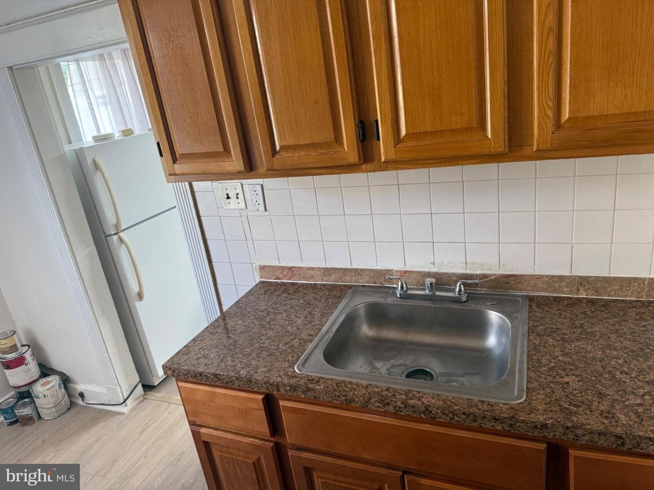 261 Long Ln - Photo 6 of 17
