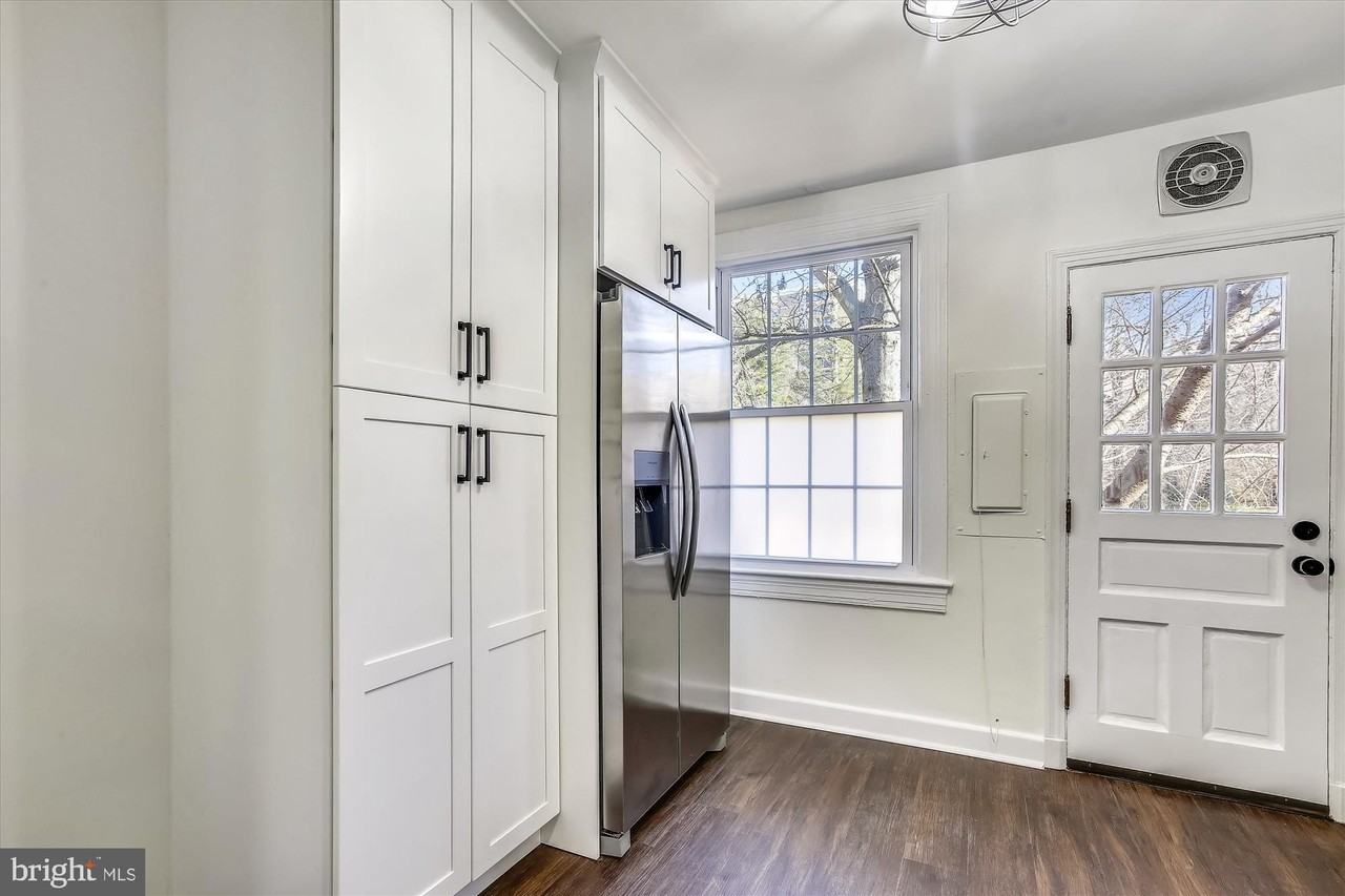 1201 S Barton St #137 - Photo 7 of 28