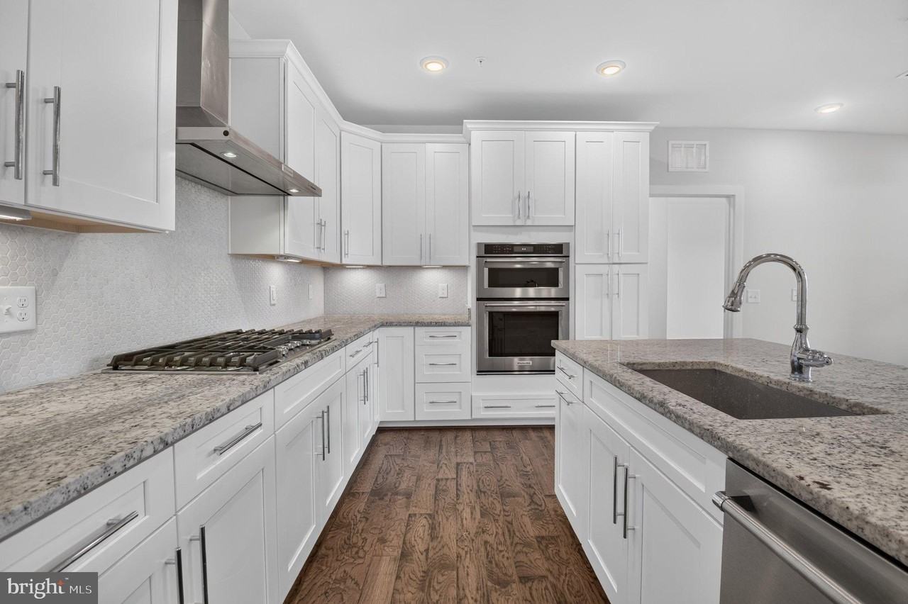 11200 Reston Station Blvd #507 - Photo 3 of 23