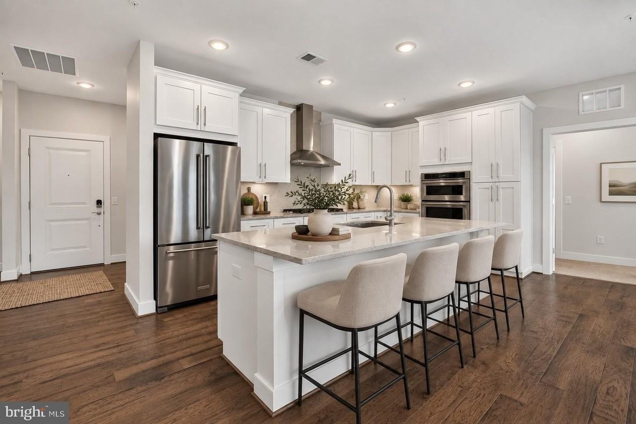 11200 Reston Station Blvd #507 - Photo 5 of 23