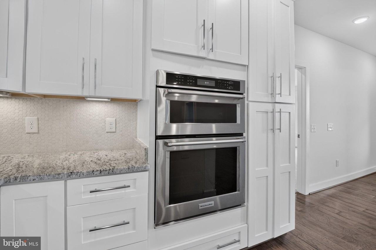 11200 Reston Station Blvd #507 - Photo 6 of 23