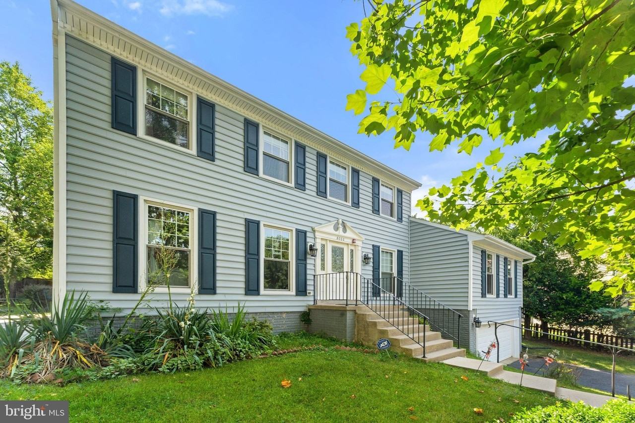 8000 Sandburg Ct - Photo 2 of 50