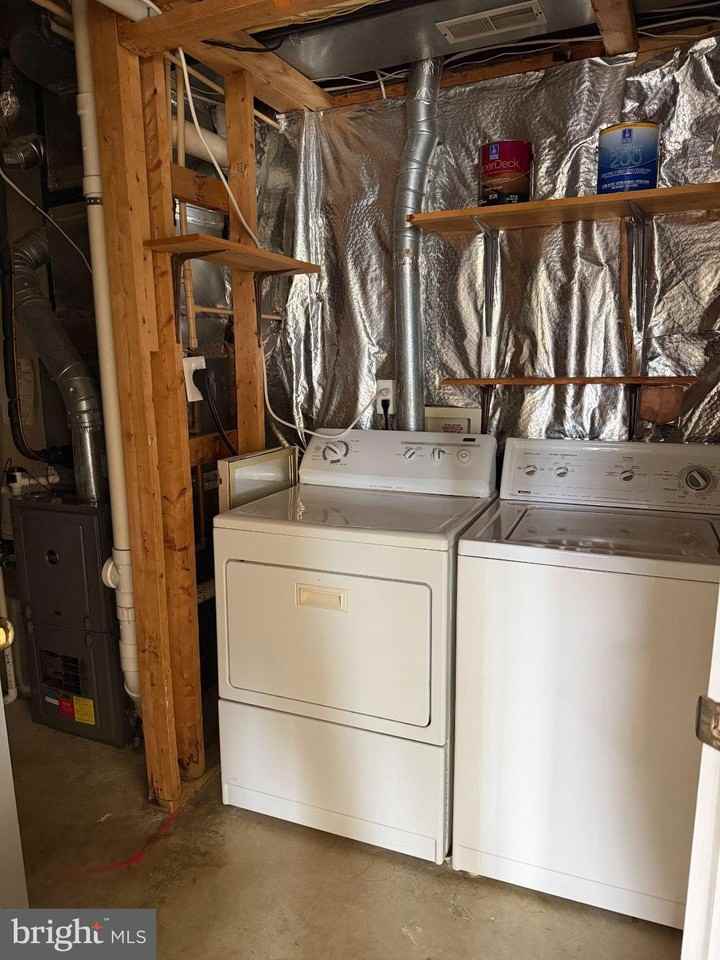 9400 Silver Meteor Ct - Photo 4 of 12