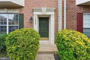 featured image of 12955 Mandolin Ln