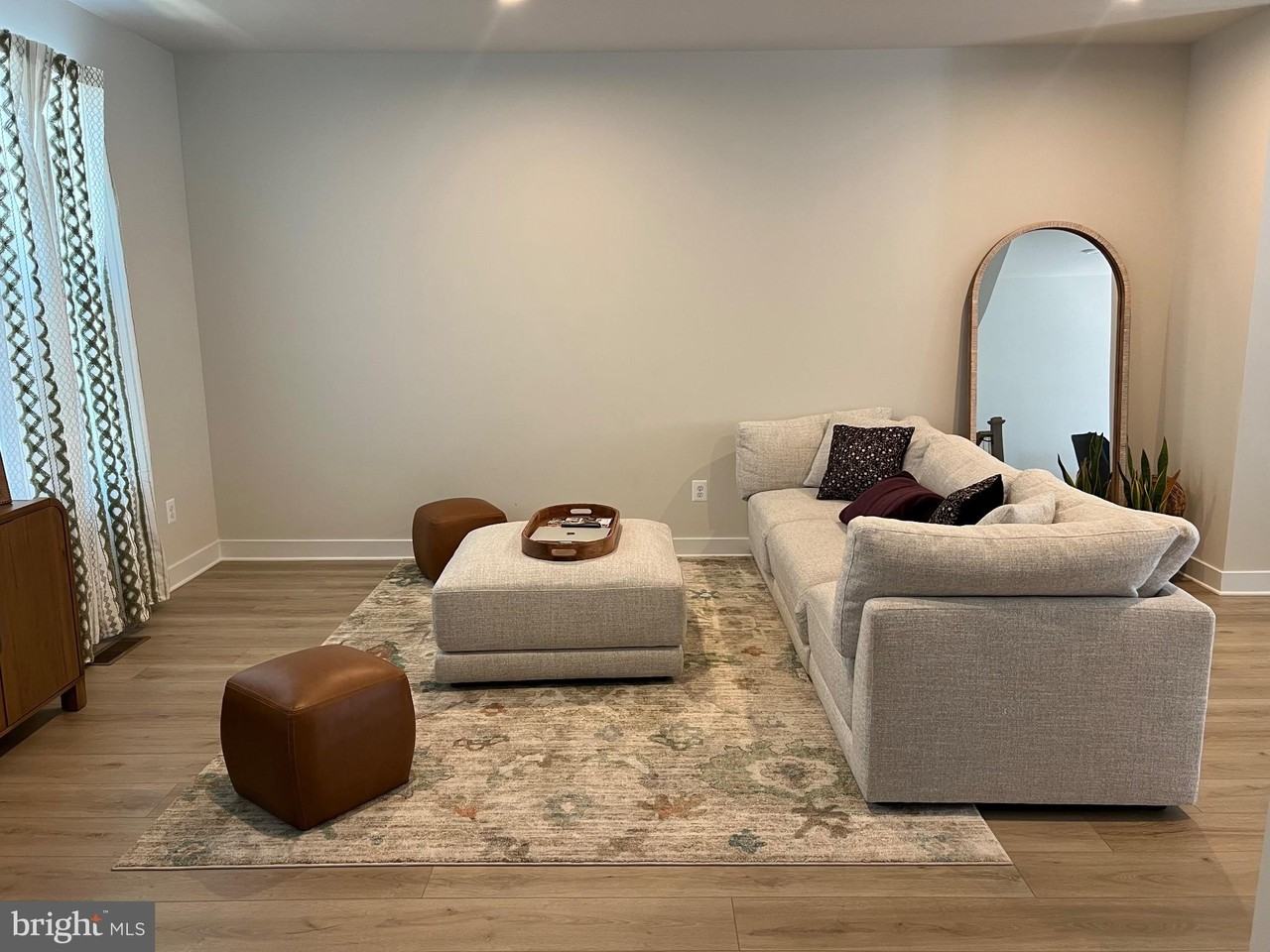10314 Heritage Trail Ct - Photo 5 of 12