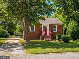 4115 Leake Ave - Photo 1 of 1