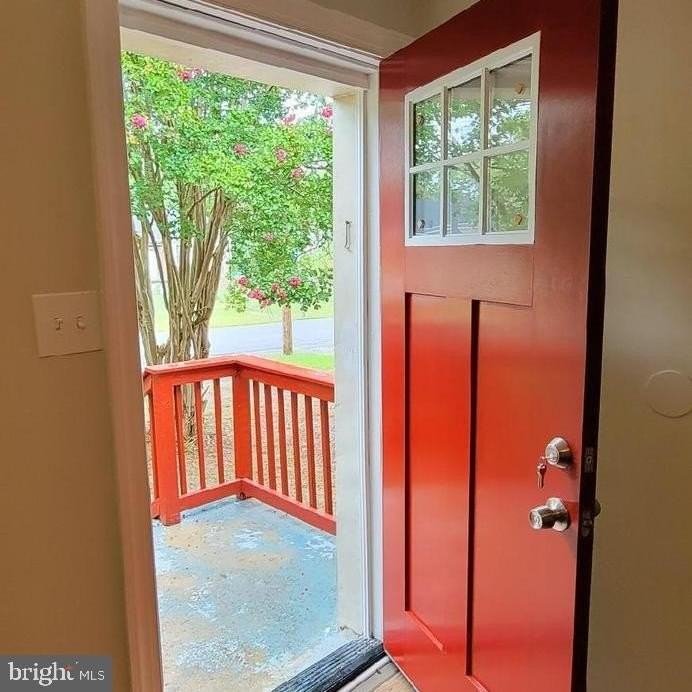 4115 Leake Ave - Photo 2 of 27