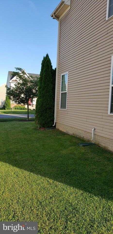 332 Bashore Dr - Photo 3 of 22