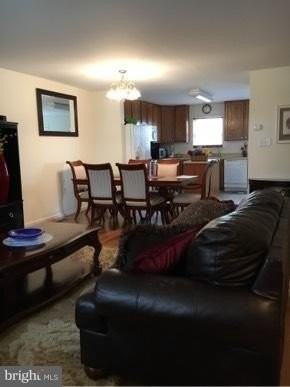 12 Mabel Ln - Photo 2 of 15