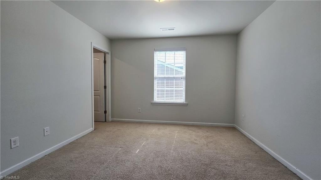 5733 Midstream Cir - Photo 4 of 11