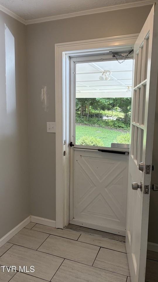 317 Bill Bennett Rd - Photo 4 of 19