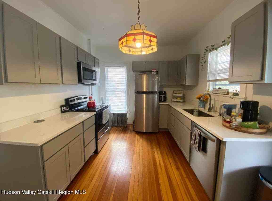 14 Anthony St #1stFL - Photo 2 of 14