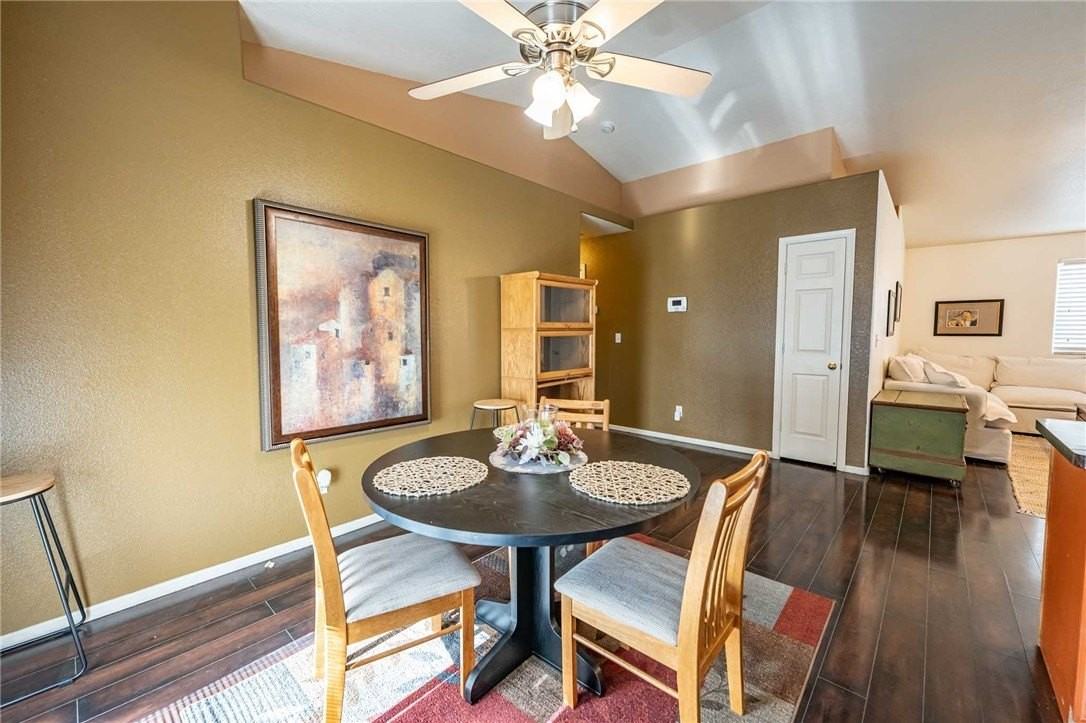 3571 N Moore St - Photo 4 of 21