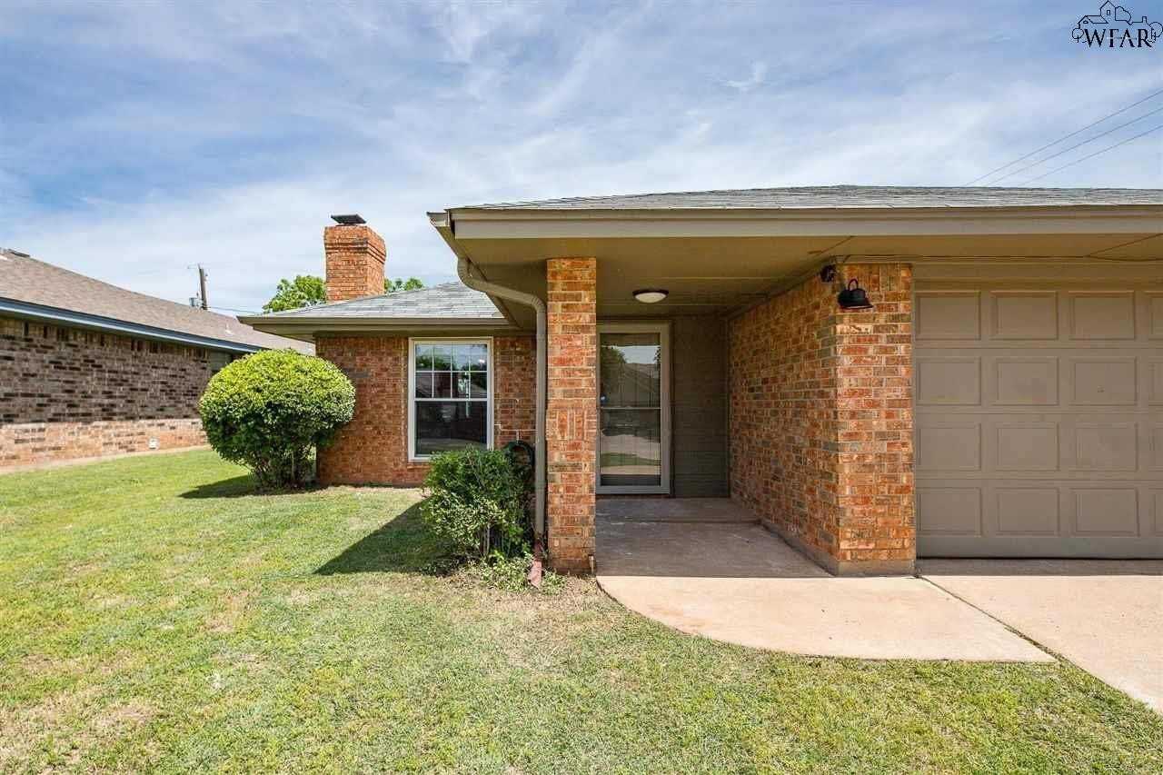 6000 Laci Ln - Photo 2 of 21