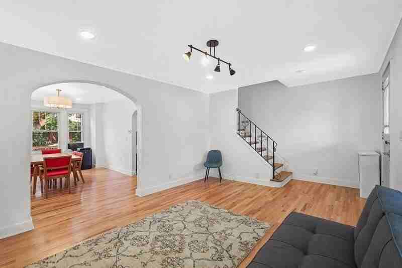 6365 Monitor St - Photo 4 of 25