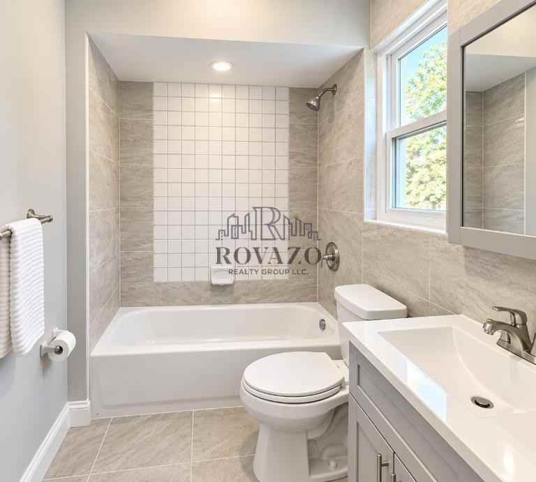 591 S 19th St #1C - Photo 2 of 7