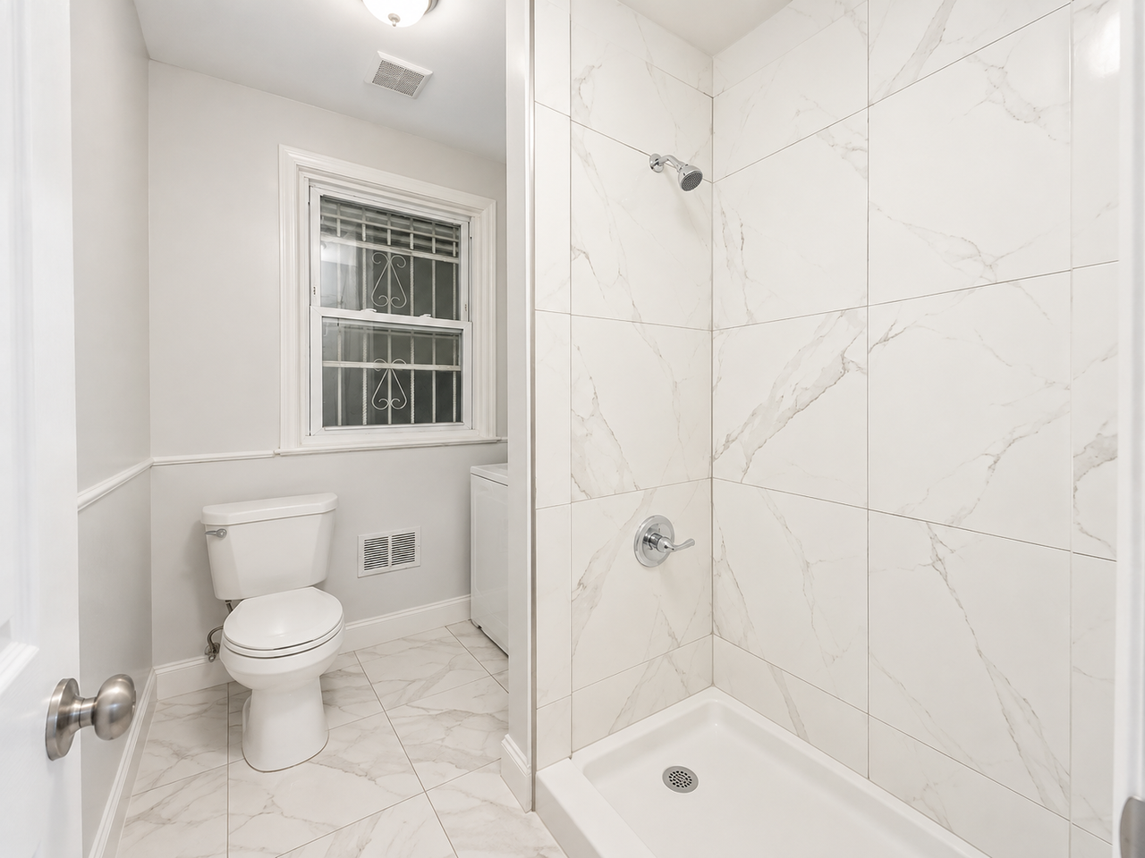 274 S 11th St #2C - Photo 2 of 8