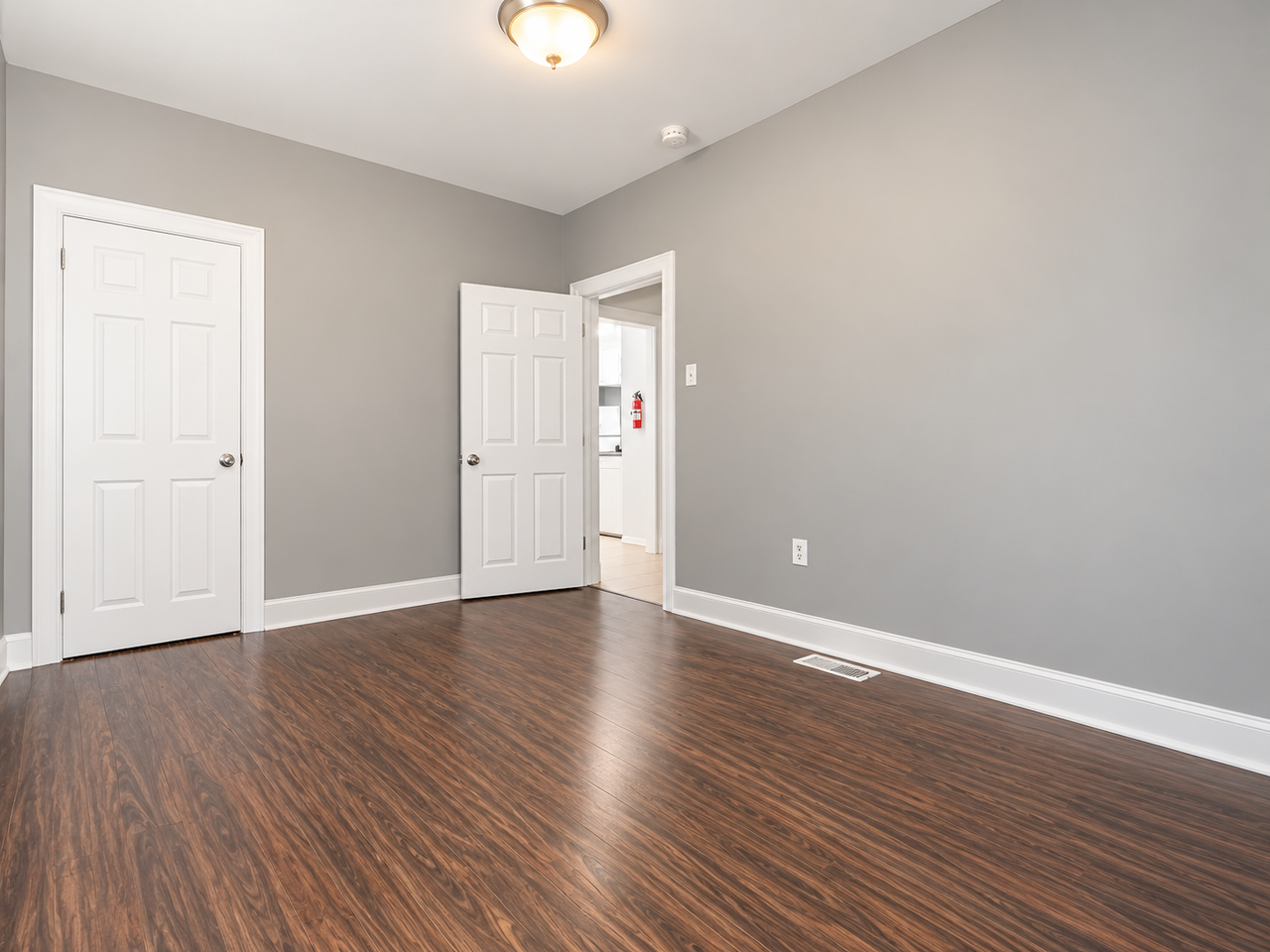 274 S 11th St #2C - Photo 7 of 8