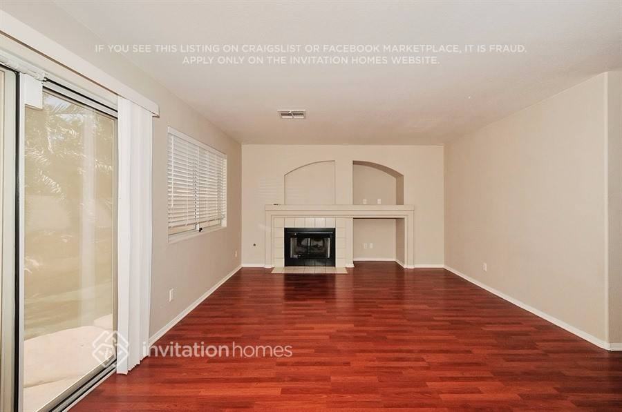 1700 Dixie Peak Ct - Photo 5 of 13